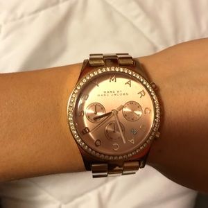 Like new Marc By Marc Jacobs watch!!!! Rose gold